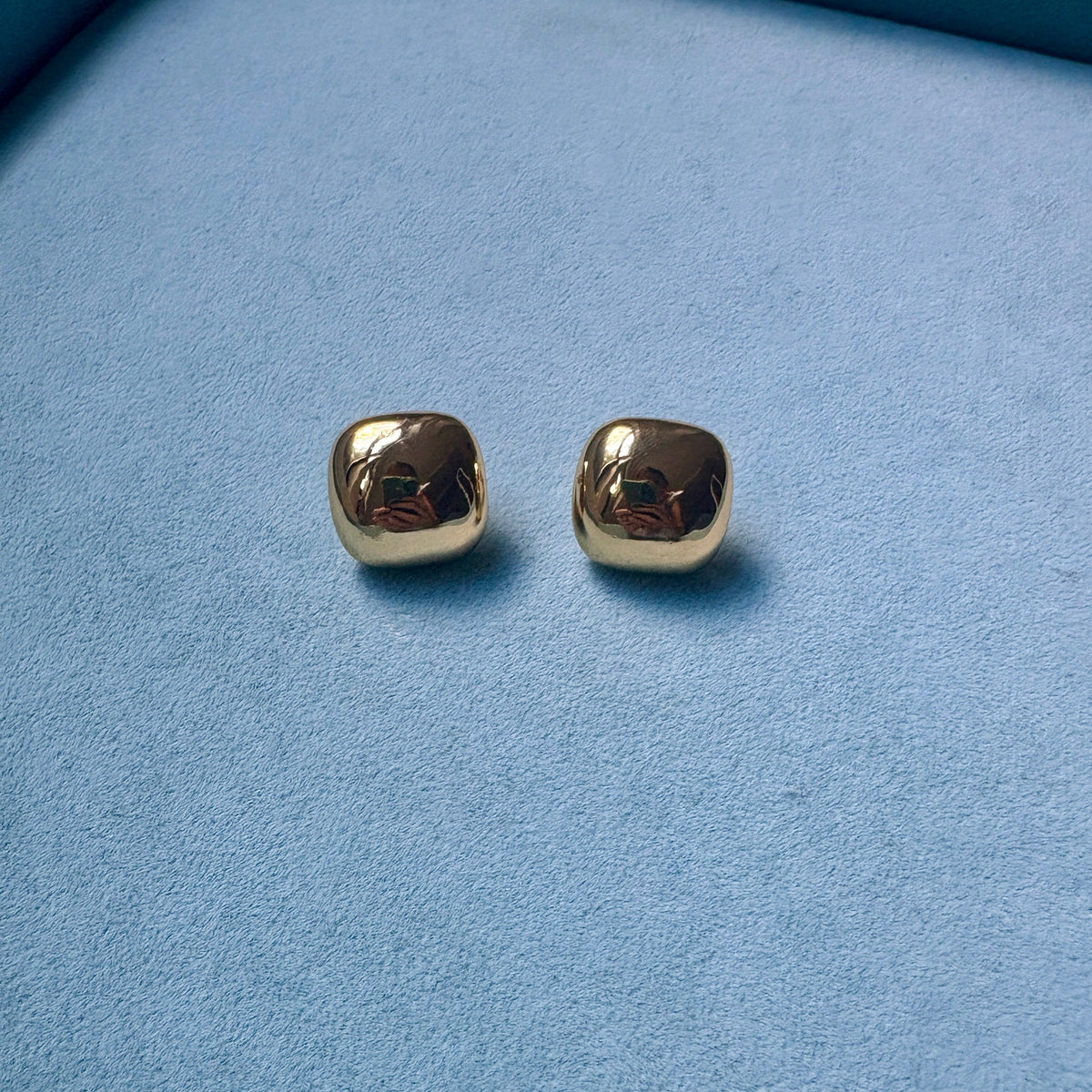 Mabel Studs