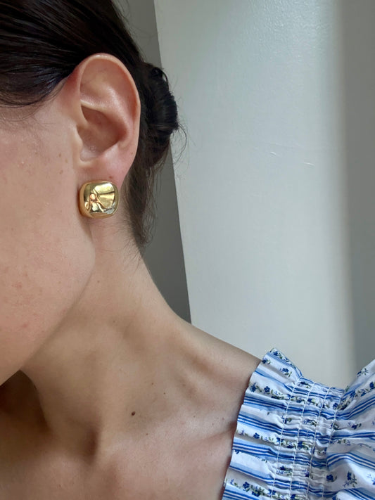 Mabel Studs
